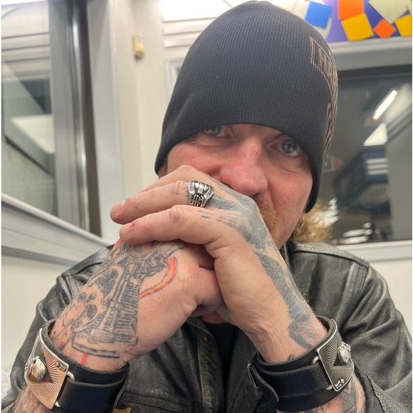 Meet your Posher, Daniel - Picture 4 of 5